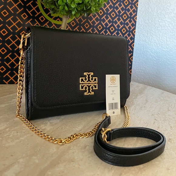 New , authentic tory burch crossbody - Picture 2 of 16